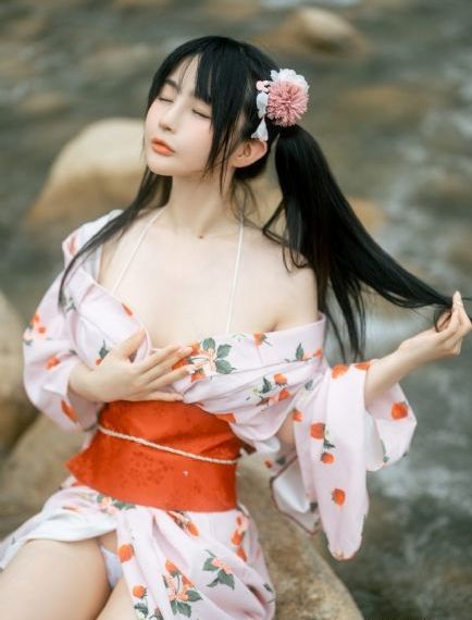 姐姐的朋友 在线观看_英文版字幕