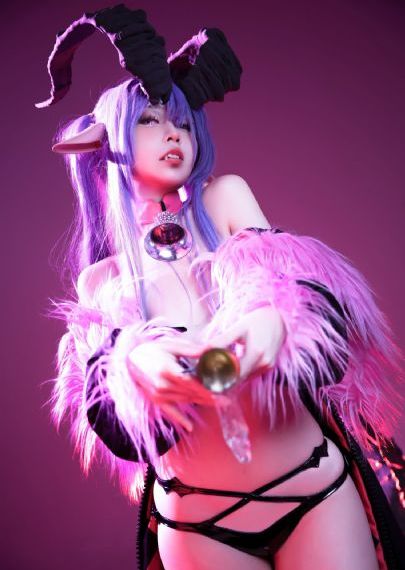 年轻的岳母1_蓝光手机免费观看完整