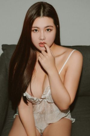 年轻女教师hd中字免费观看_BD国语全集在线观看