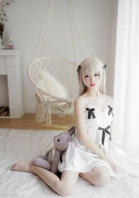 丰满大胸年轻寡妇_BD英语在线视频播放