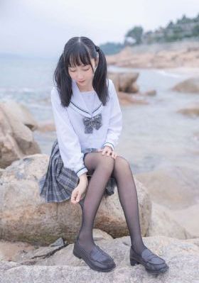 噼里啪啦动漫在线观看免费_JVID性感写真